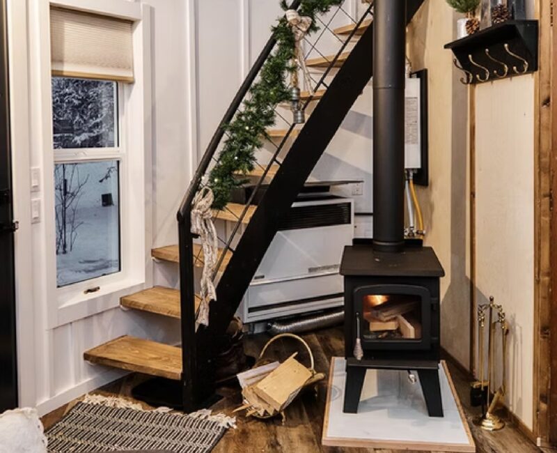 Cabin in the woods6-CR-website caininthewood
