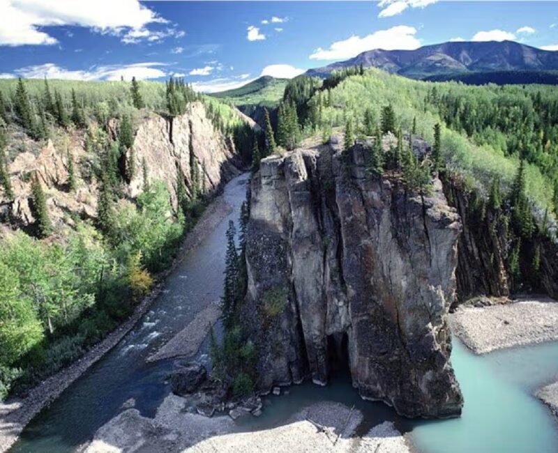 sulphur_gates-CR-website travel alberta